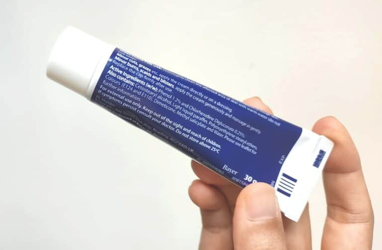 GEMOLENE Antiseptic Ceam 30G X Case Of 6