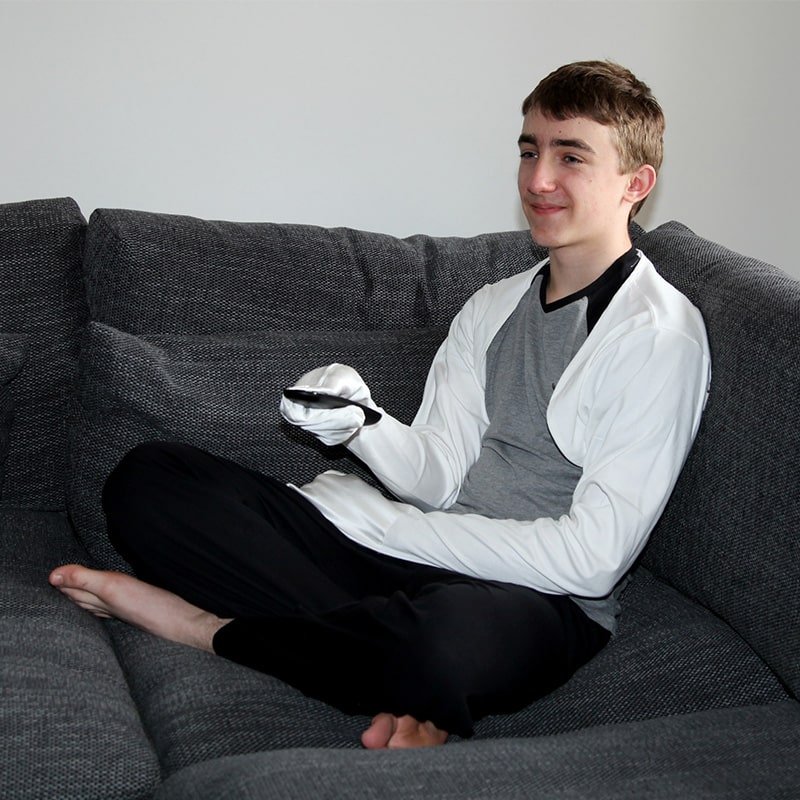 ScratchSleeves | Dye-Free Cotton Cardigan Style, Stay-on Scratch Mitts for Adults - Image 4